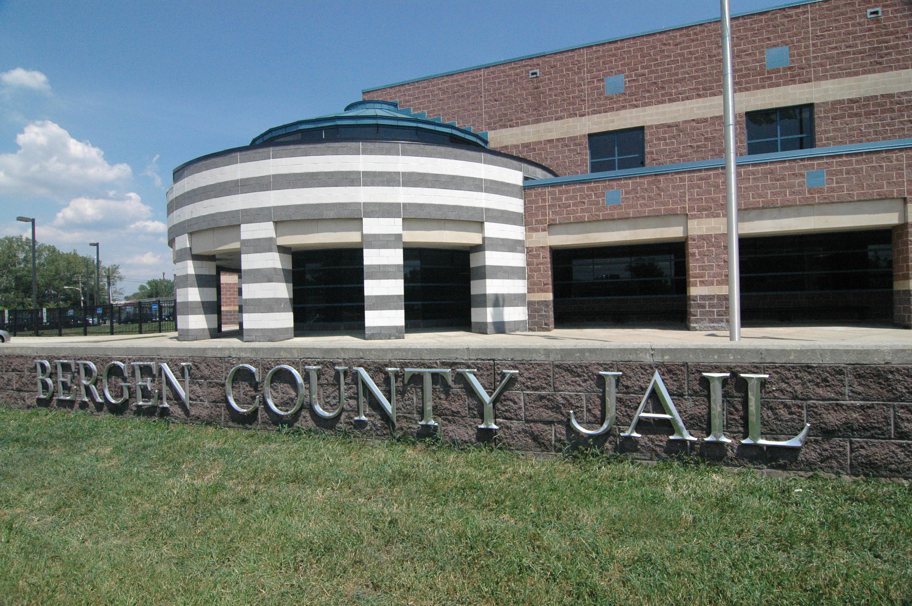 Harnett County Jail 24 Hour Mugshots Visiting Hours